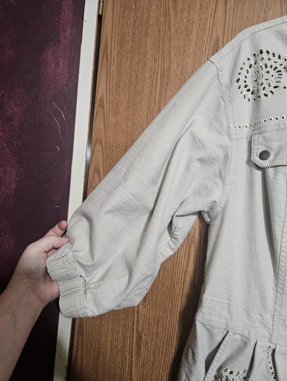Anthropologie Ivory Snap Button Lasercut Jumpsuit Boho Hippie Size Medium! - Picture 4 of 11